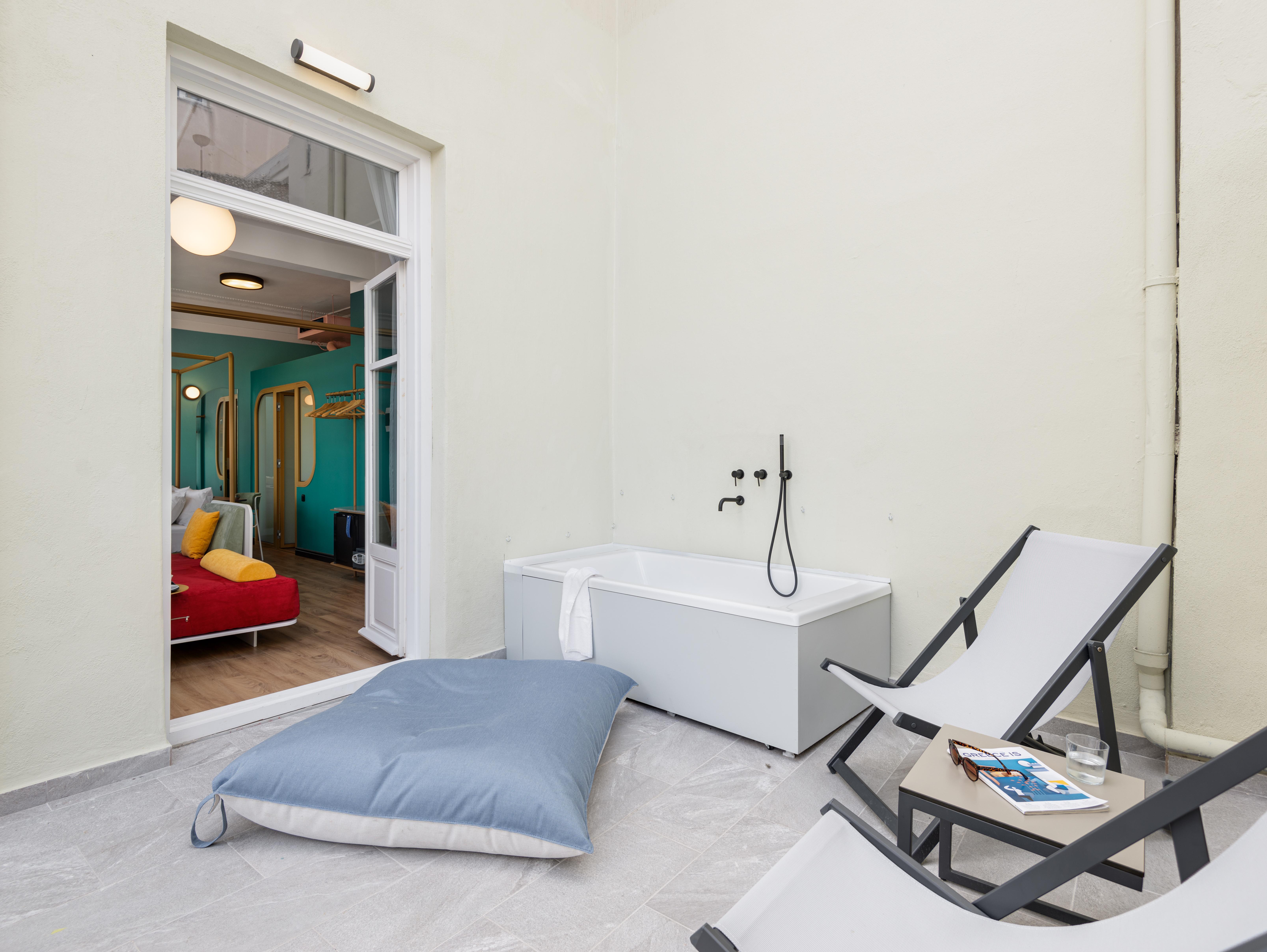 Colors Urban Hotel Салоники Экстерьер фото